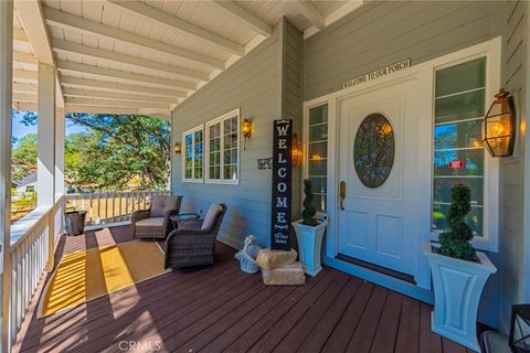 A home in Ahwahnee