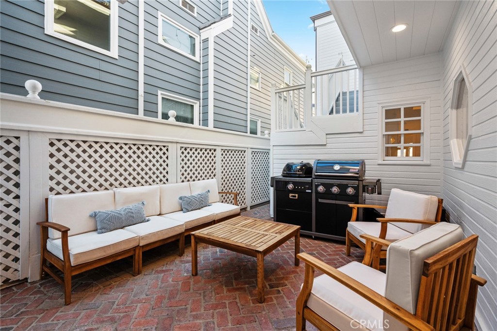 Balboa Island - Main Island (BALM) - Residential Lease