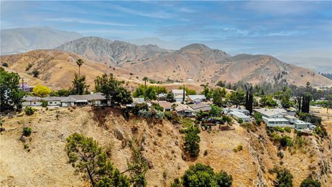 A home in Sylmar