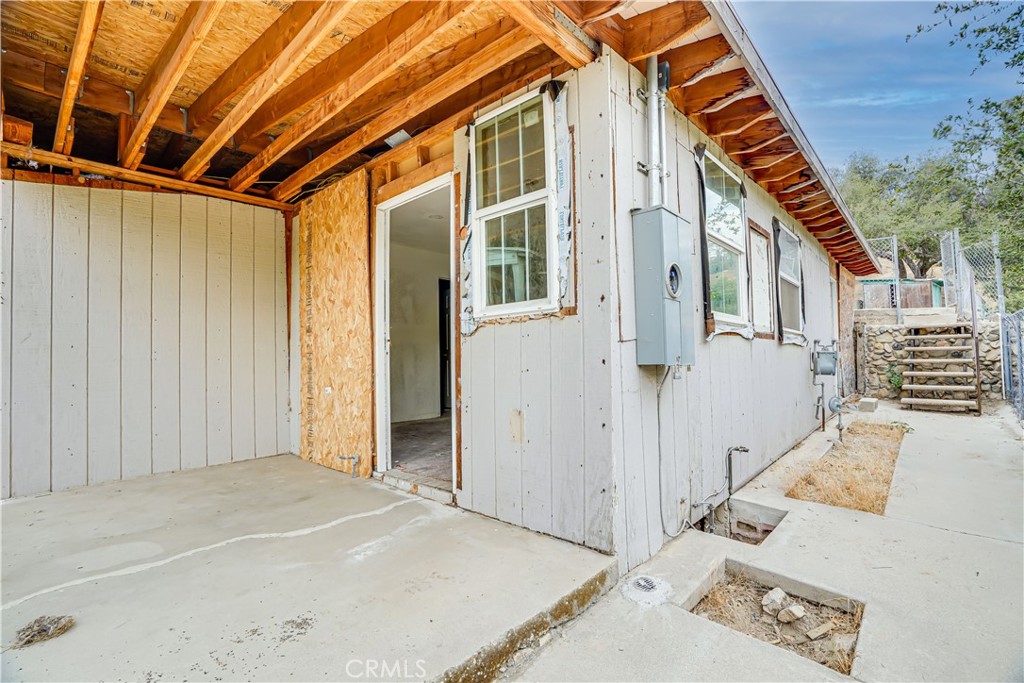 Here’s your chance to create something extraordinary on a spacious 15,966 SF lot with the option to purchase the adjacent property (APN 2526008011) and expand to over an acre! Whether you’re a flipper, developer, or first-time buyer looking to build your private estate, the potential here is unmatched. From creating a luxurious compound with a guest house and mountain views to building 7–10 units, the choice is yours. The property at 12055 Kagel Cyn features a 978 SF, 3-bedroom, 1-bath, while the adjacent 12047 Kagel Cyn property adds a 336 SF studio with 1 bath on a 35,170 SF lot—together totaling 51,136 SF. Tucked in the heart of Kagel Canyon, you’ll be steps from the Hideaway Bar and Grill and a short drive to Shadow Hills and Lake View Terrace. Opportunities like this don’t come often. Sold separately or together, these properties are waiting for your vision. Sold AS IS—Buyer to verify all details with LA Building and Safety. Don’t let this one pass you by!