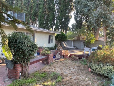 A home in Sunland