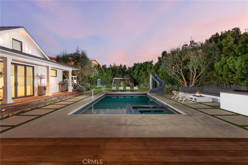 ,/ - Residential