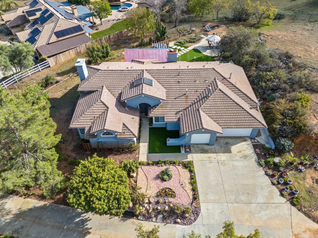 1019 bremen way