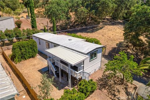 A home in Clearlake Oaks