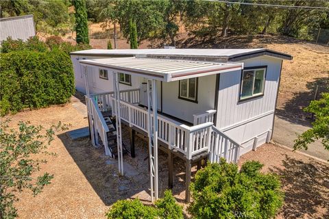 A home in Clearlake Oaks