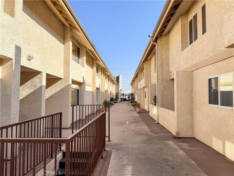 A home in Reseda