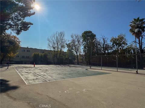 A home in Reseda