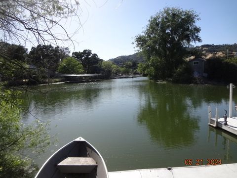 A home in Clearlake Oaks