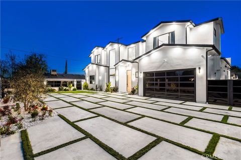 A home in Woodland Hills