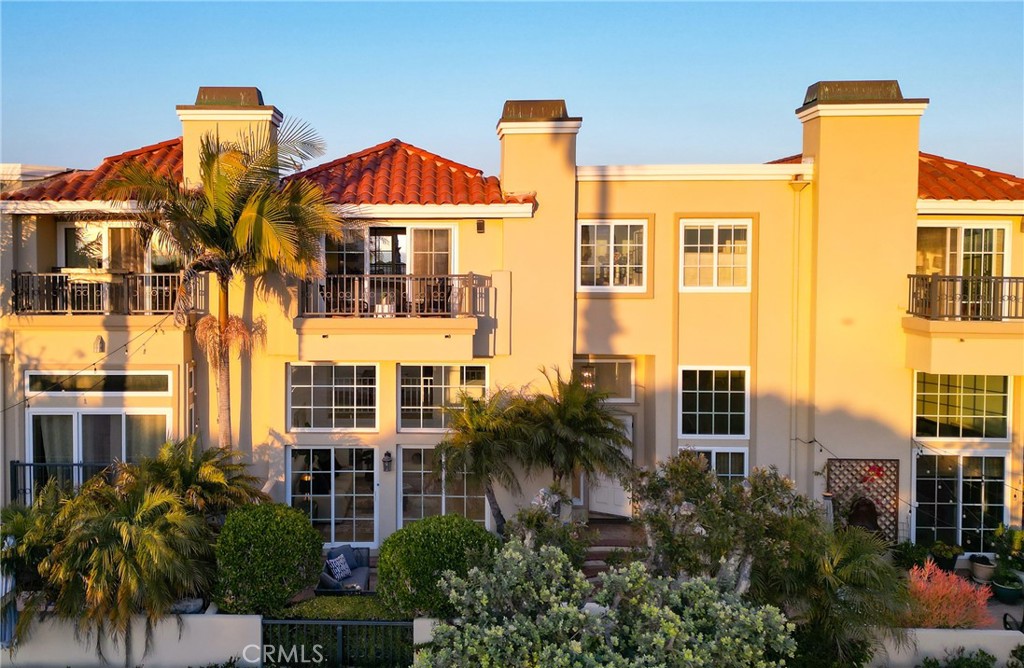 19491 riverdale lane