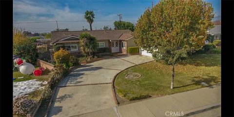 A home in San Dimas