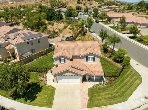 A home in Castaic