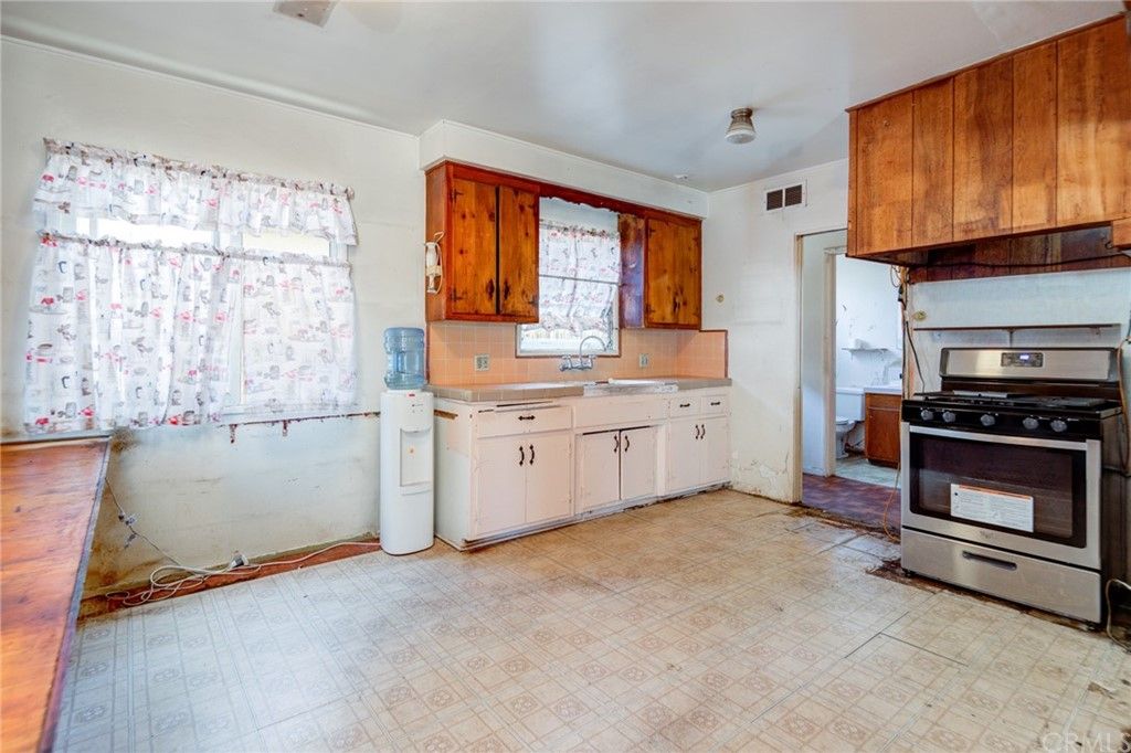 listing image 13071001516632