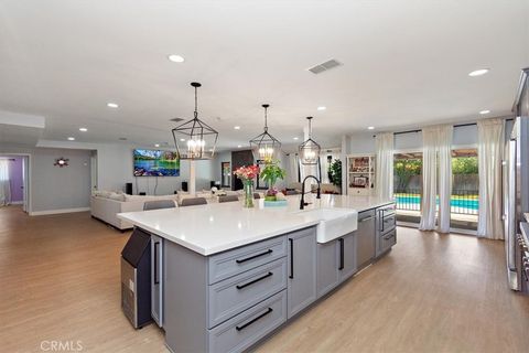 2105 Oxford Avenue Claremont CA 91711