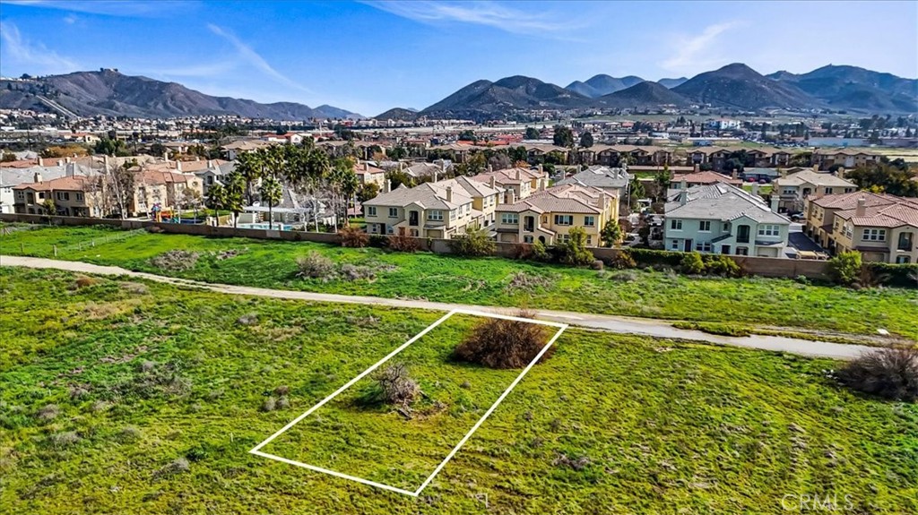 Property is located in an area poised for future development. Great current investmeent for a future return as Lake Elsinore is a growing city with some amzing future planning already underway. Land is flat with water at walking distance.