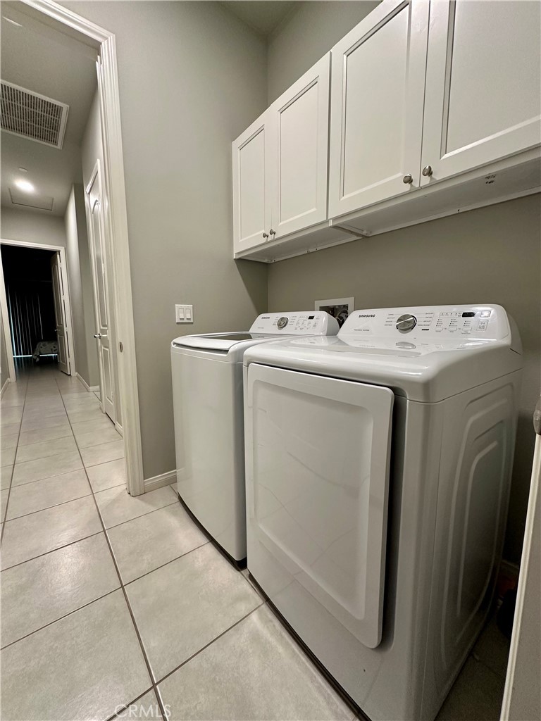 Panorama (33545) - Residential Lease