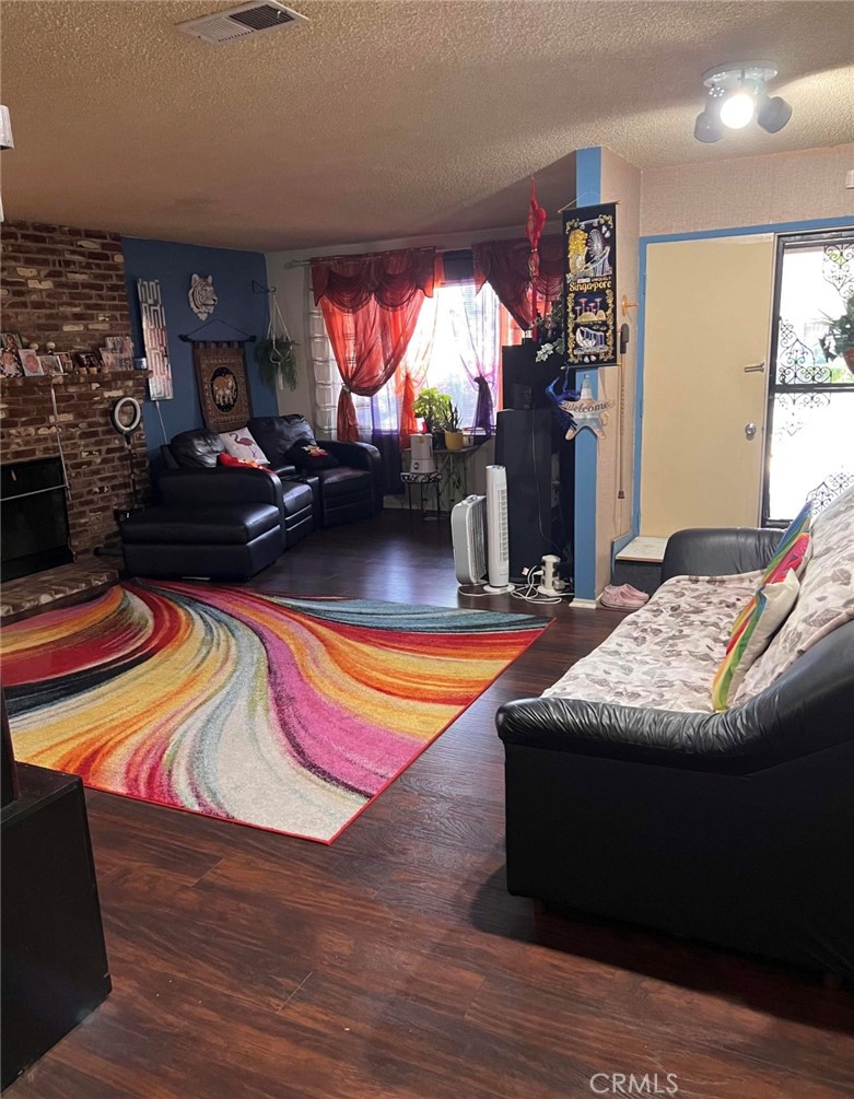10723 La Jara Street