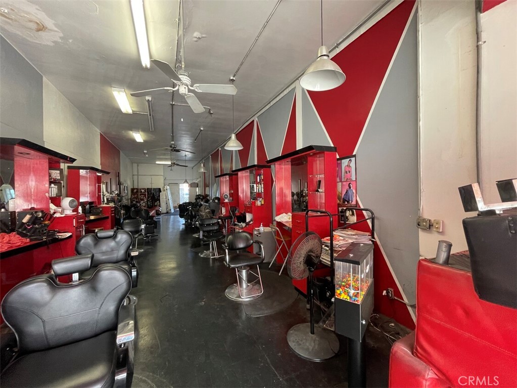 Amazing opportunity for an owner user, investor or developer to acquire a mixed use property in South Los Angeles with three retail units and a one bedroom residential unit upstairs, all on month-to-month terms with separate gas and electric meters. The property has a gated lot with secure on-site parking & roll up doors, high ceilings, and fifty feet of frontage on Western Avenue with over 30,000 vehicle daily traffic, presenting a perfect opportunity for an owner-user or investor. Rents are currently 50% below market, presenting significant upside. Alternatively, the Tier 2 TOC designation also presents an opportunity for a developer to take advantage of density bonuses to repurpose the C2 lot as affordable housing. Less than 2 miles to SoFi Stadium and the Kia Forum, and 6 miles from LAX, this centrally located asset provides consumers and tenants with easy access to the remainder of Southern California via nearby 110, 105 and 10 freeways.