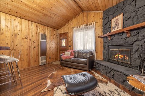 Featured picture for the property EV24043940