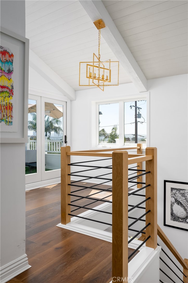 Newport Heights (NEWH) - Residential