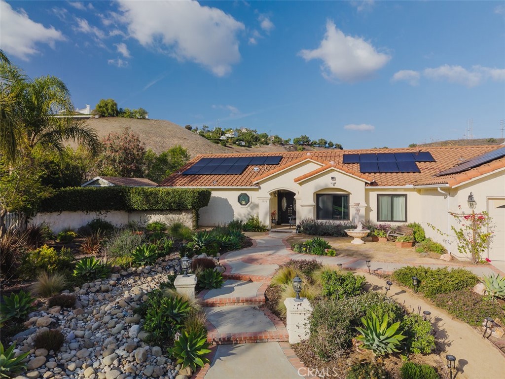 3190 Vista Grande