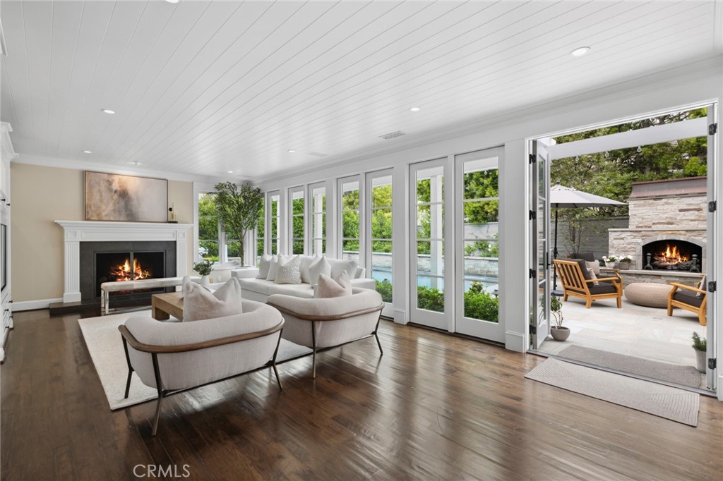 Belcourt Manor (BLMR) - Residential