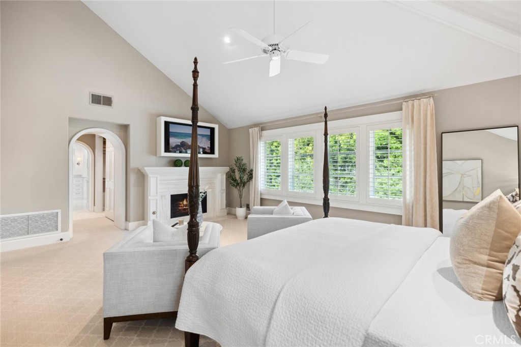 Belcourt Manor (BLMR) - Residential