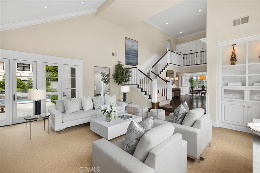 Belcourt Manor (BLMR) - Residential