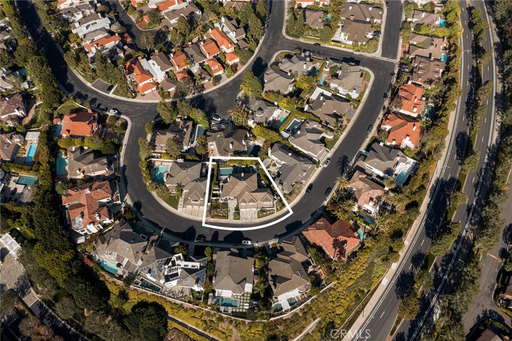 Belcourt Manor (BLMR) - Residential