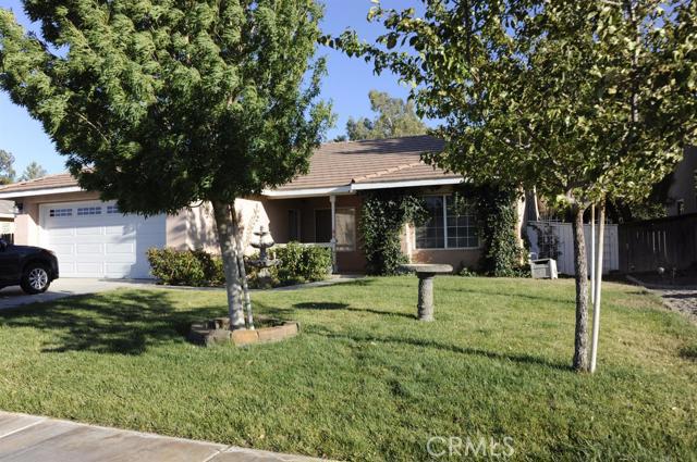 3 bedroom, 2 bath home. Granite counter tops in kitchen and bathrooms. Front porch and patio in the back. Close to schools and shopping centers. No pets! Association Amenities: None Special Features: None