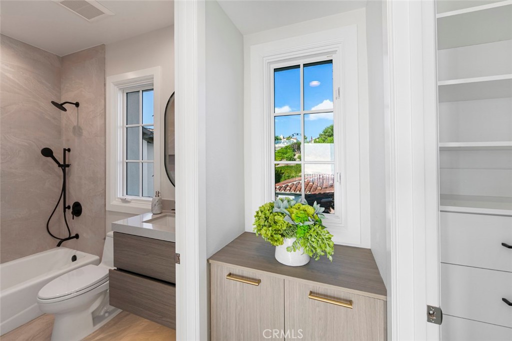 Perazul (PERZ) - Residential