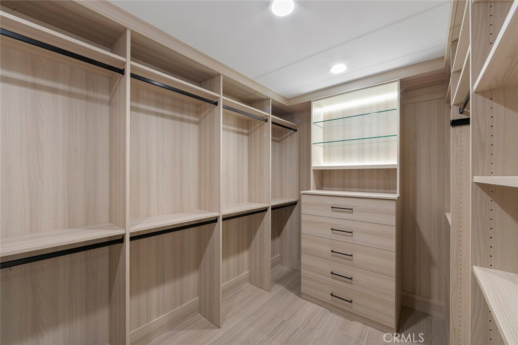 Perazul (PERZ) - Residential