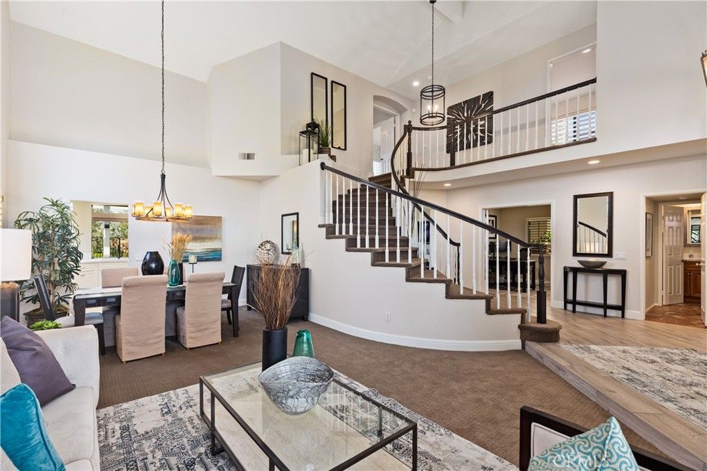 listing image 130728151875014665082