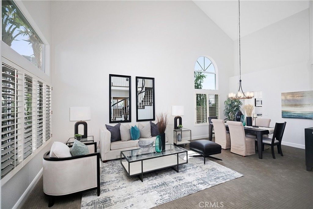 listing image 130727345831598739225