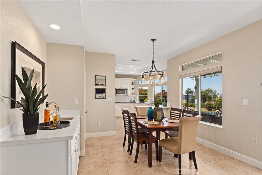 listing image 130727462279104521070