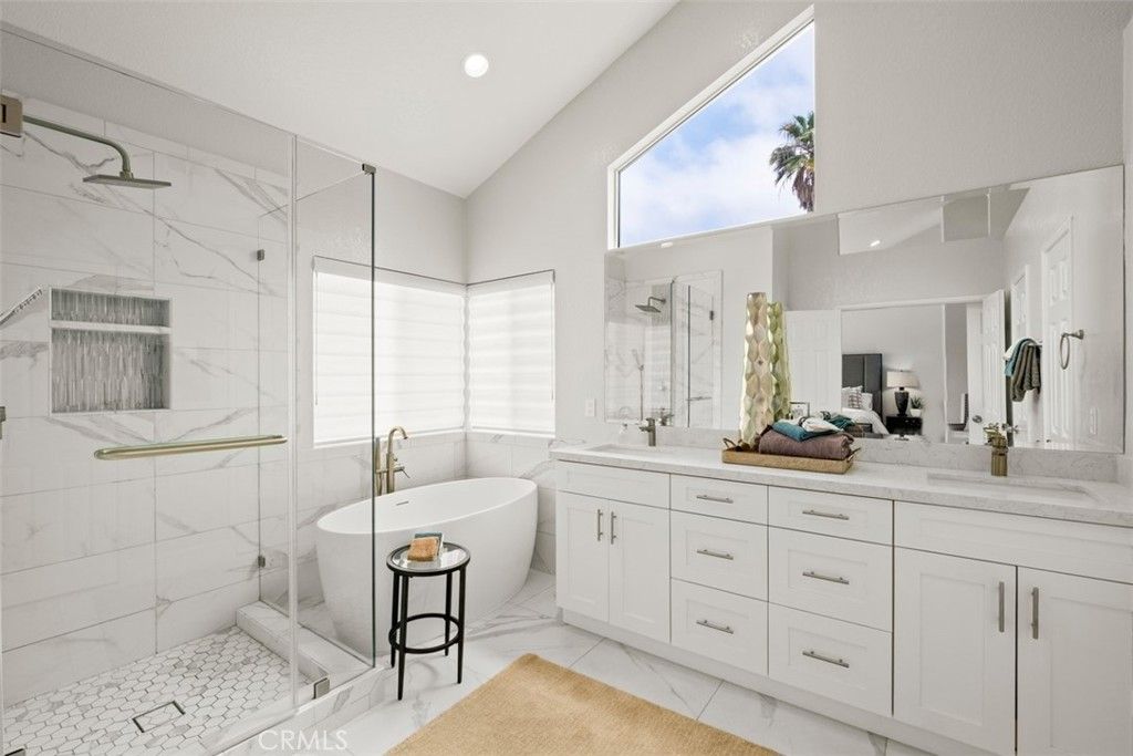 listing image 130723572864583274016