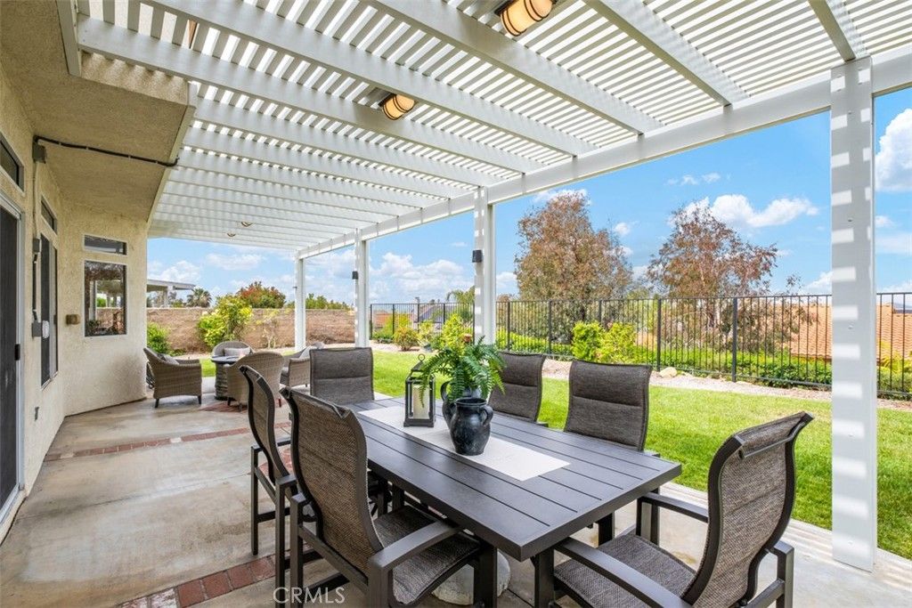 listing image 130723035200850192037
