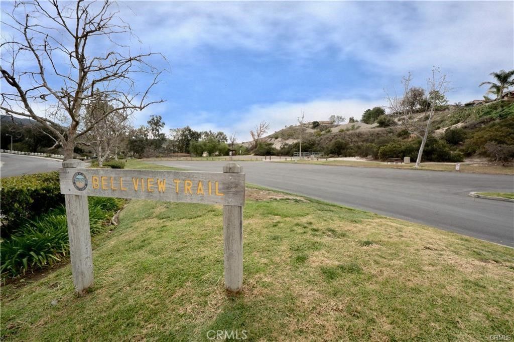 listing image 130722370267977291920