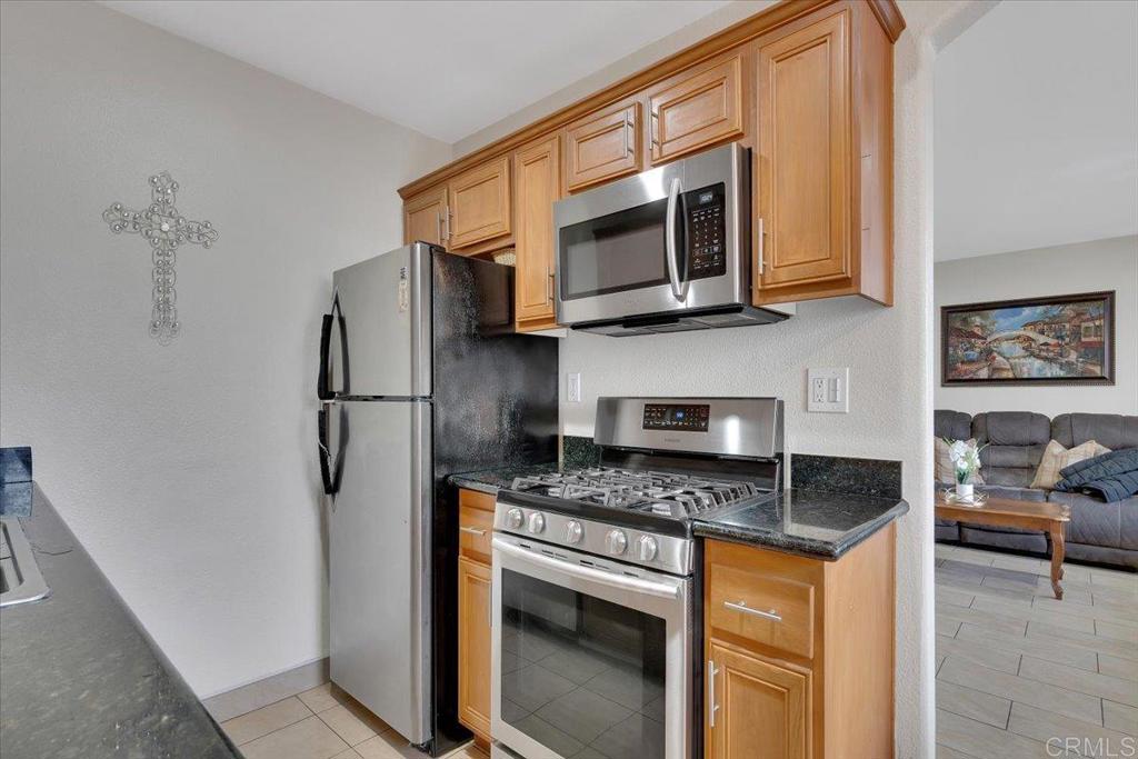 Photo 9 of 26 of 188 S Lincoln Avenue 3 condo