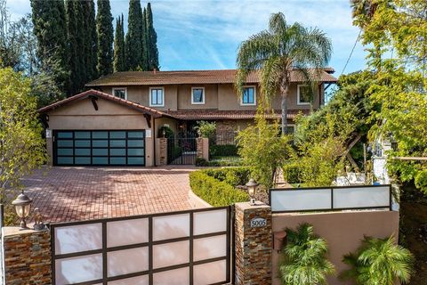 5005 Delita Place Woodland Hills CA 91364