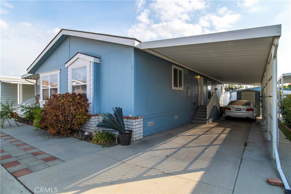 1400 W 13th Street 108