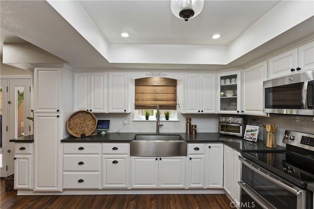 listing image 130727093998263339404