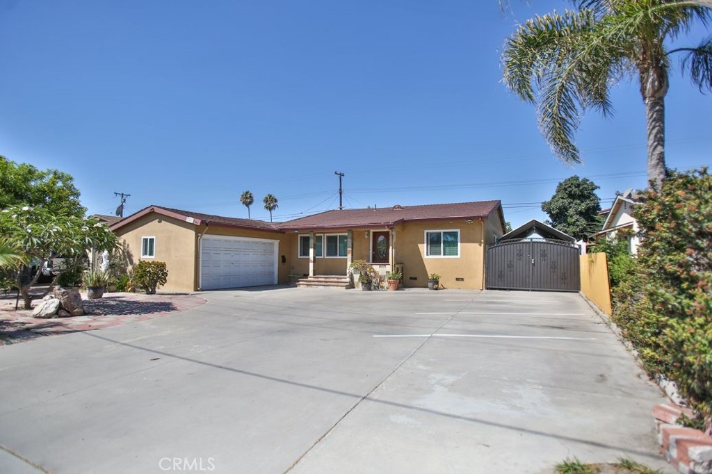 View Garden Grove, CA 92844 house