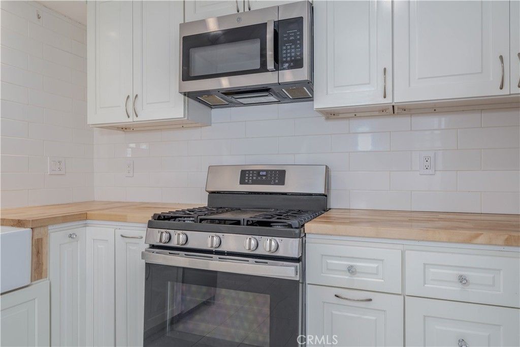 listing image 0
