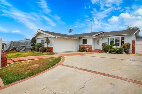 A home in La Mirada