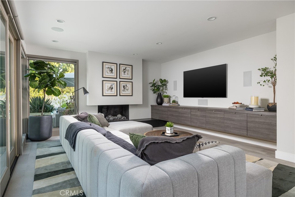 Belcourt Custom (BLCS) - Residential