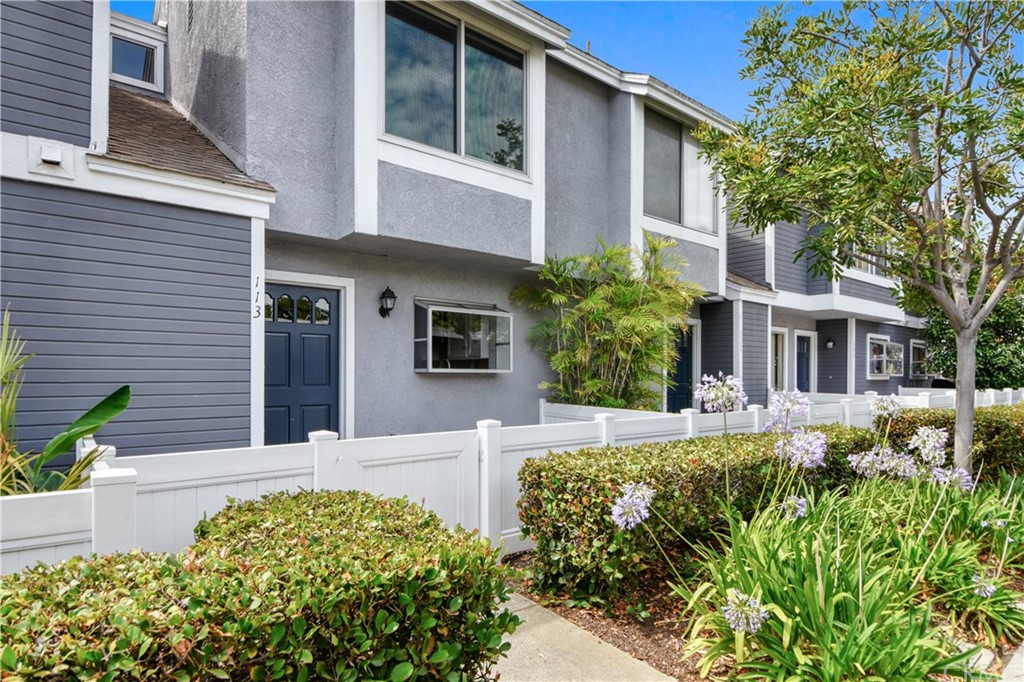 Dont miss this Aliso Viejo Charming 2 Bed 1.5 Bath Townhome style condo with a Master balcony and two patios. Cozy and quiet with nobody above or below you! Nicely upgraded throughout including a Bright Kitchen with stainless appliances, Granite Counters and Glass Subway tile Backsplash accented by a garden window and Crown Molding, plus Recessed Lighting. Full laundry with washer/dryer included is conveniently located between the kitchen and the Spacious Living and Dining Rooms which have Crown Molding, Designer Baseboards, and gas fireplace. The private Patio is enclosed with white vinyl fencing and great for dining or entertaining. The Spacious Master Bedroom includes Vaulted Ceiling, Mirrored Closet Doors, and a private balcony deck with Lush Greenbelt View. Enjoy all the Upgrades in the upstairs bathroom and the lovely Powder Room downstairs. One assigned carport is provided with lots of extra parking throughout the community. The association maintains beautiful landscaping and pool with spa area for hosting parties or a bbq. Conveniently located close to excellent shops, restaurants, theaters, public and private schools, Sandy Beaches, Historic Mission San Juan Capistrano, Dana Point Harbor as well as easy access to the toll road.