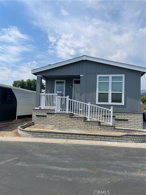 4095 Fruit Street 228 La Verne CA 91750