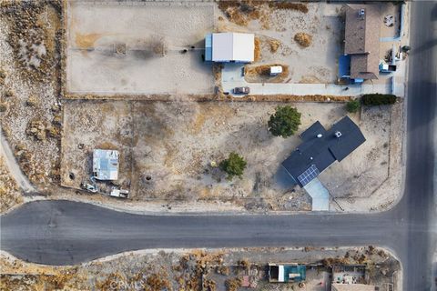 A home in Lake Los Angeles