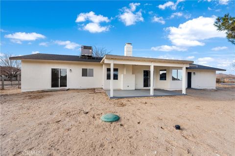 A home in Lake Los Angeles